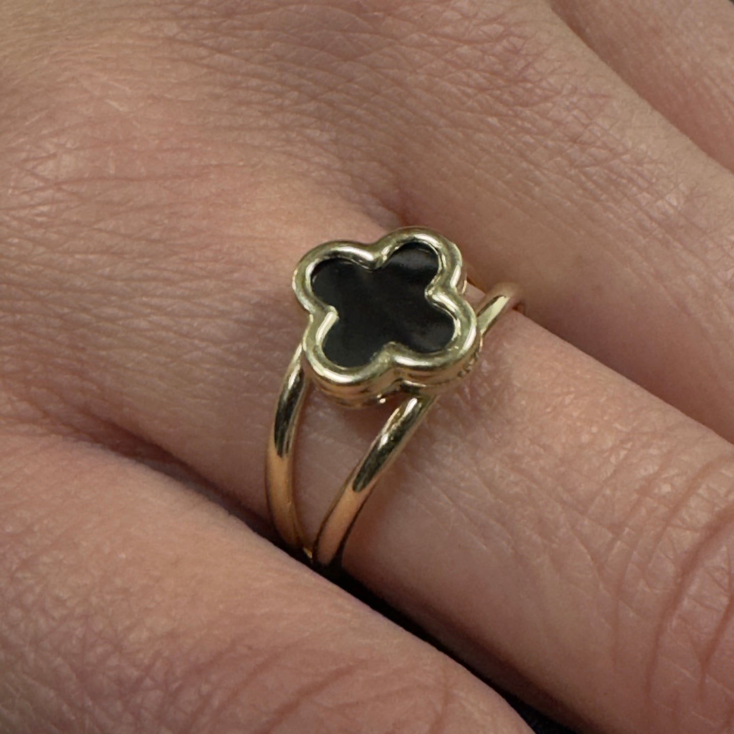 14K Yellow gold onyx clover ring-227412