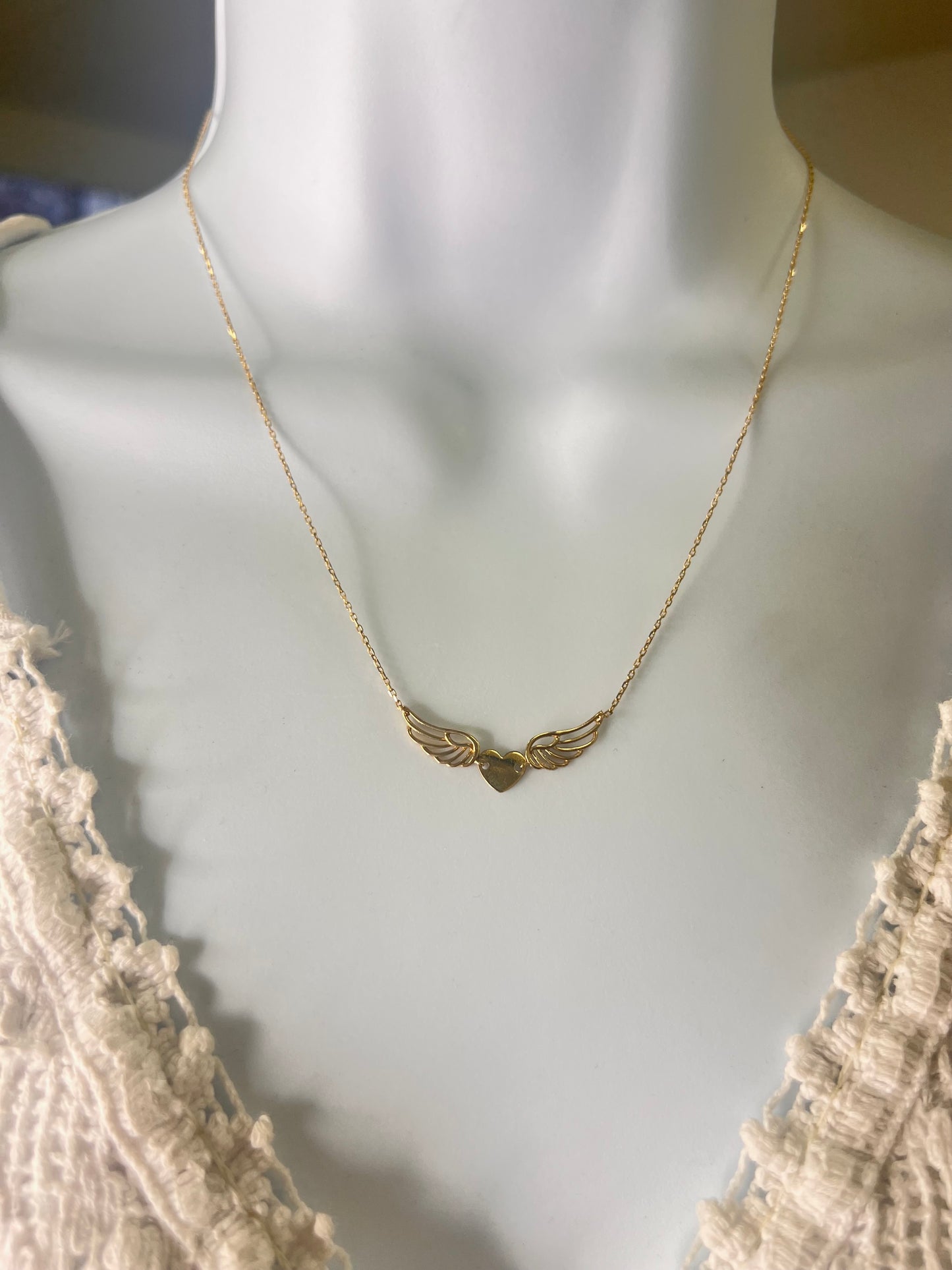 10K Yellow gold heart wings necklace