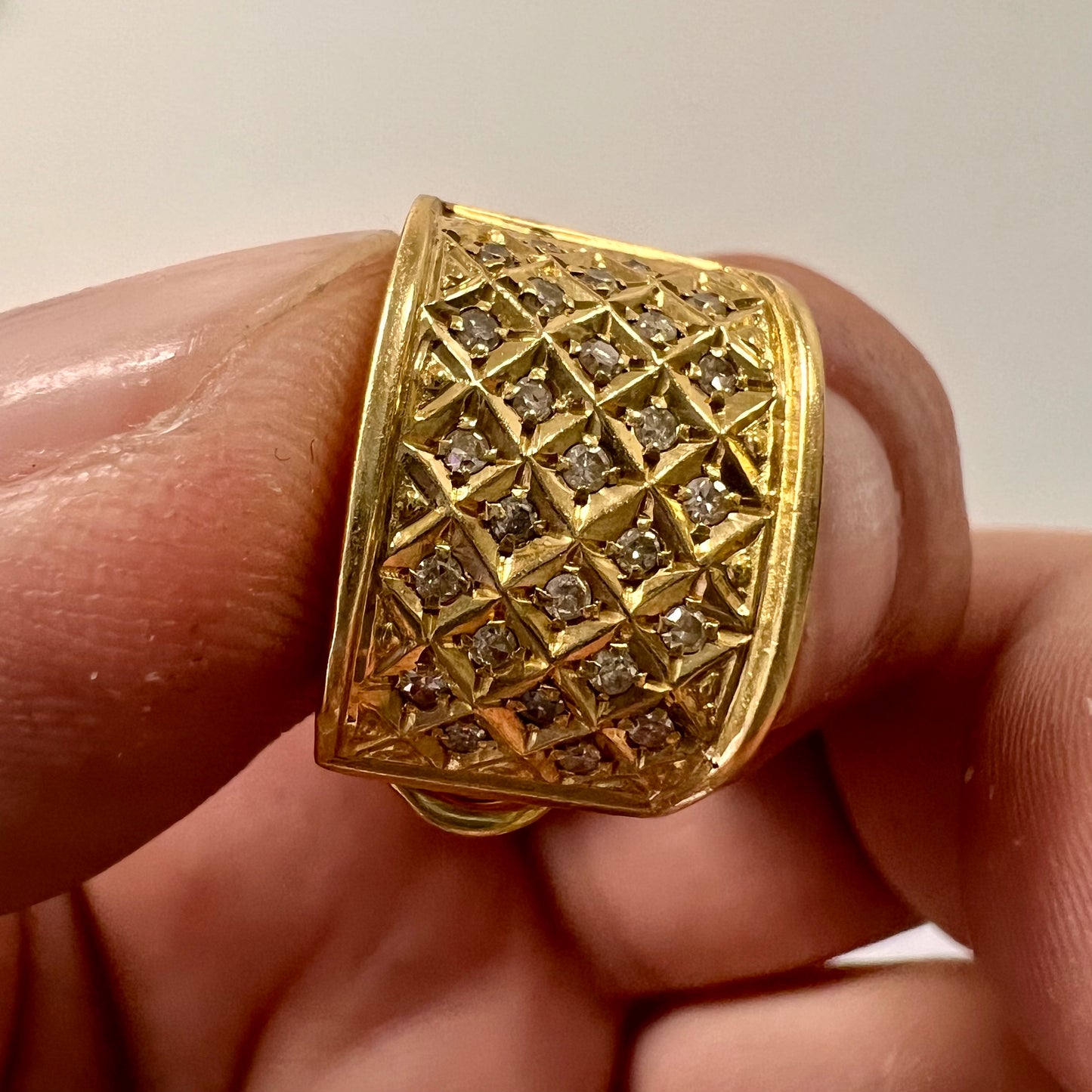 18k solid gold Astra omega lock studs earrings diamonds-62930