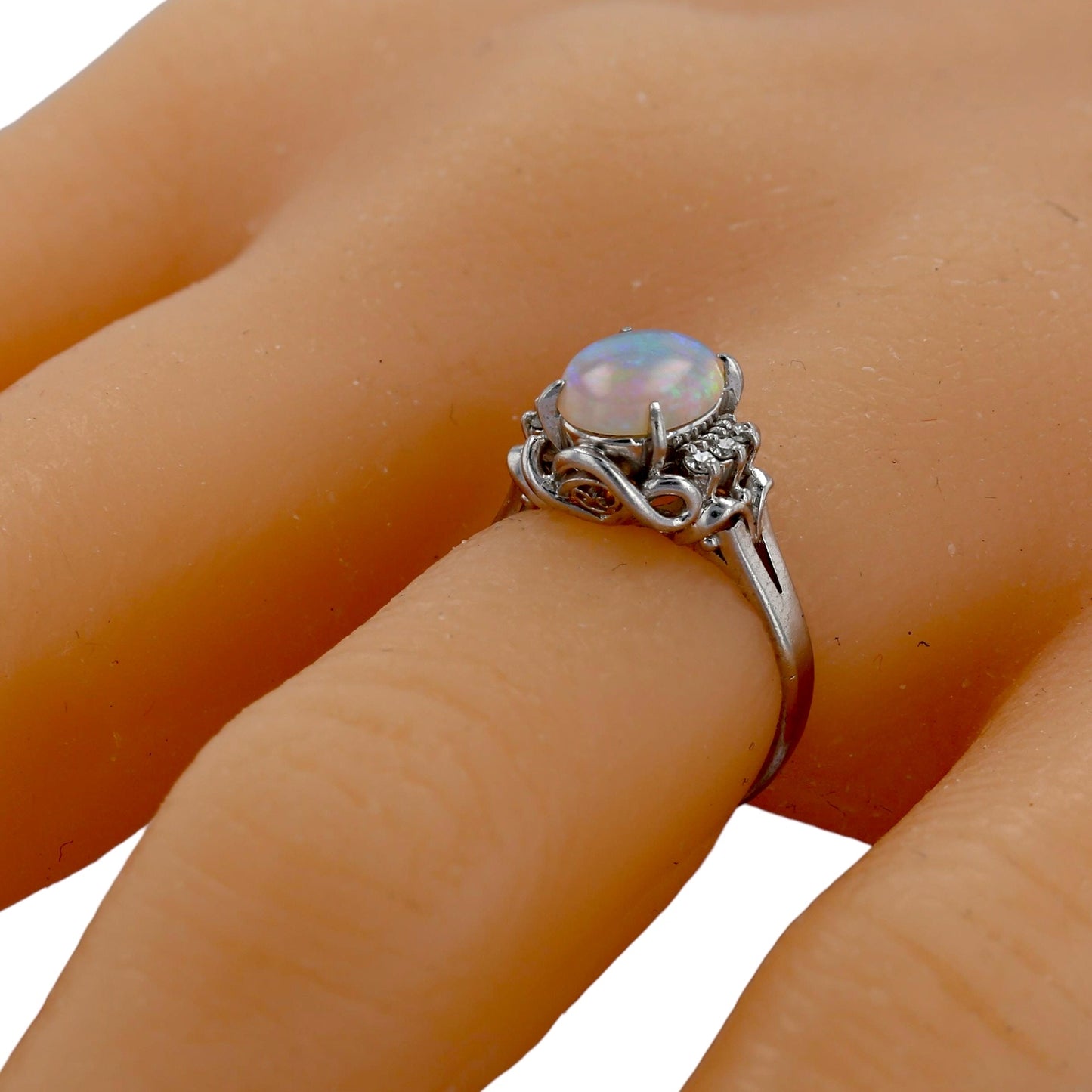 Platinum Australian oval opal setting diamonds ring