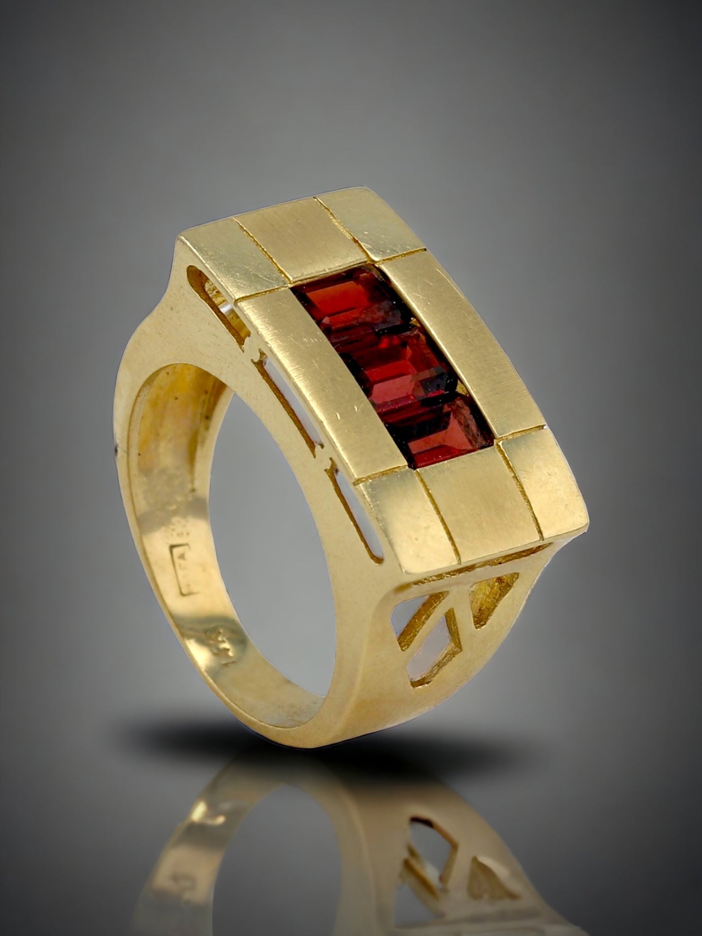 14K Yellow gold natural red Garnet band solid ring-220809