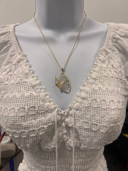 10K Yellow Gold Large Butterfly pendant Necklace -07