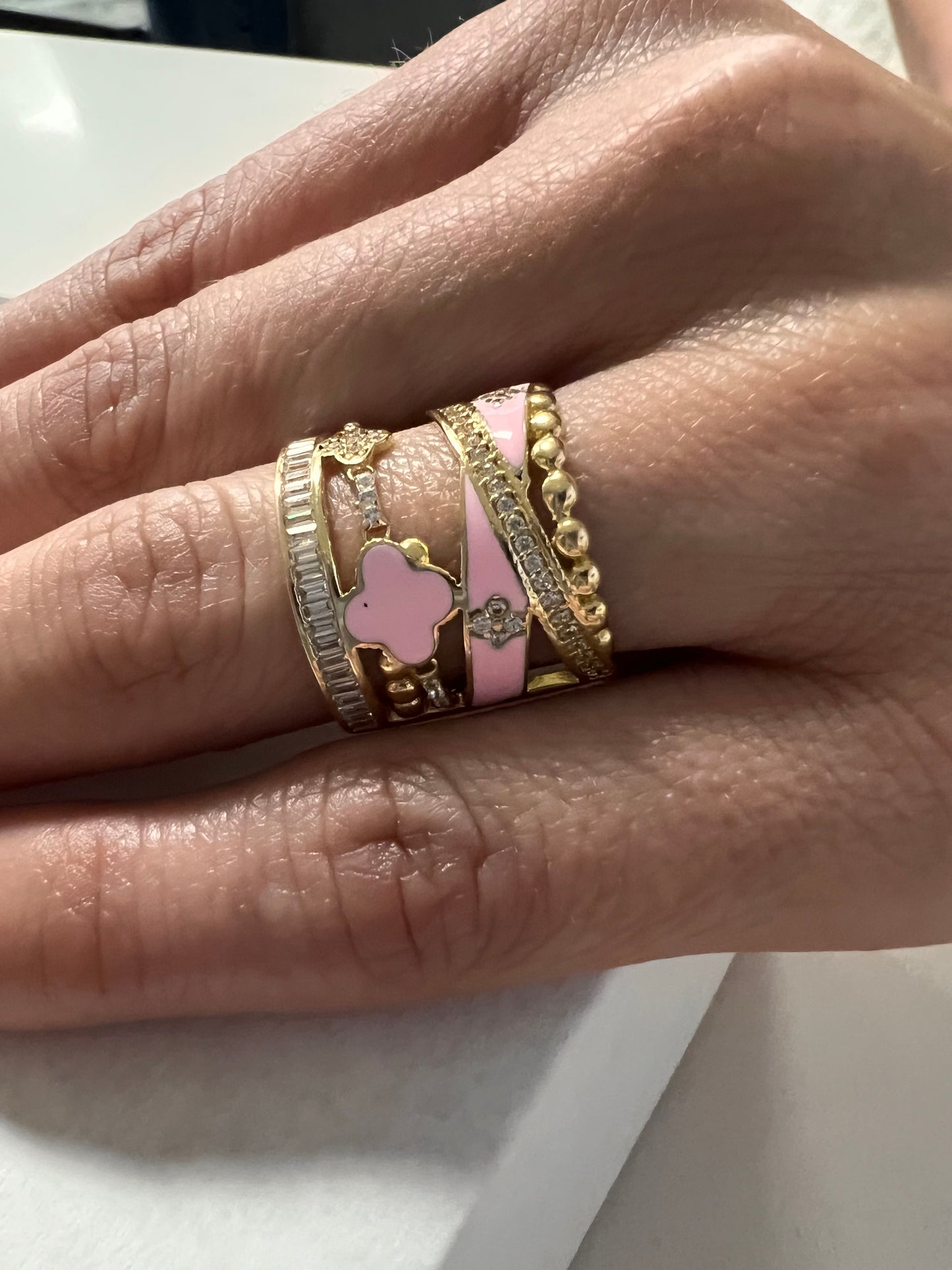 14K Yellow gold pink clover ring-227077