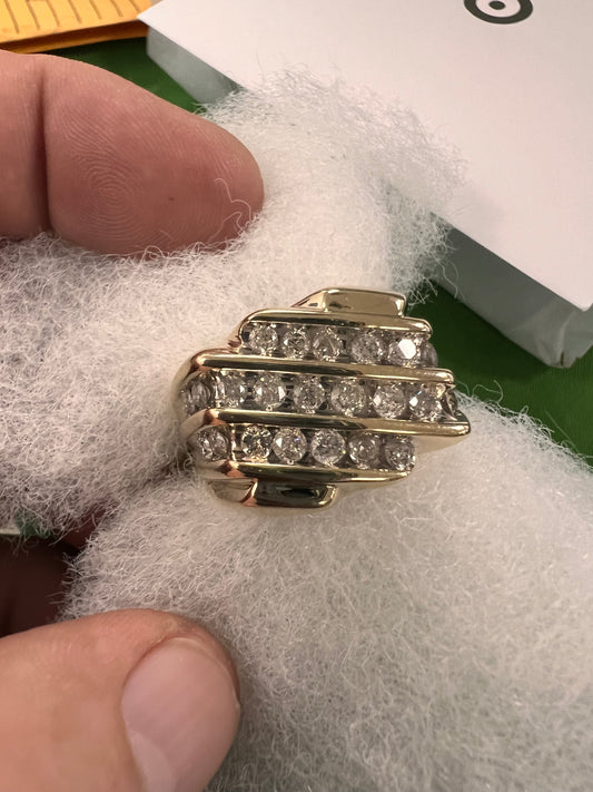 10k yellow gold diamonds ring-11110