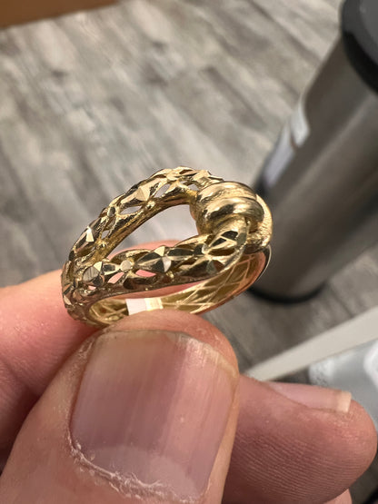 14K Yellow gold knot Diamond cut ring-10403