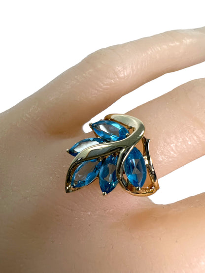 10K yellow gold Petal blue topaz ring-M001