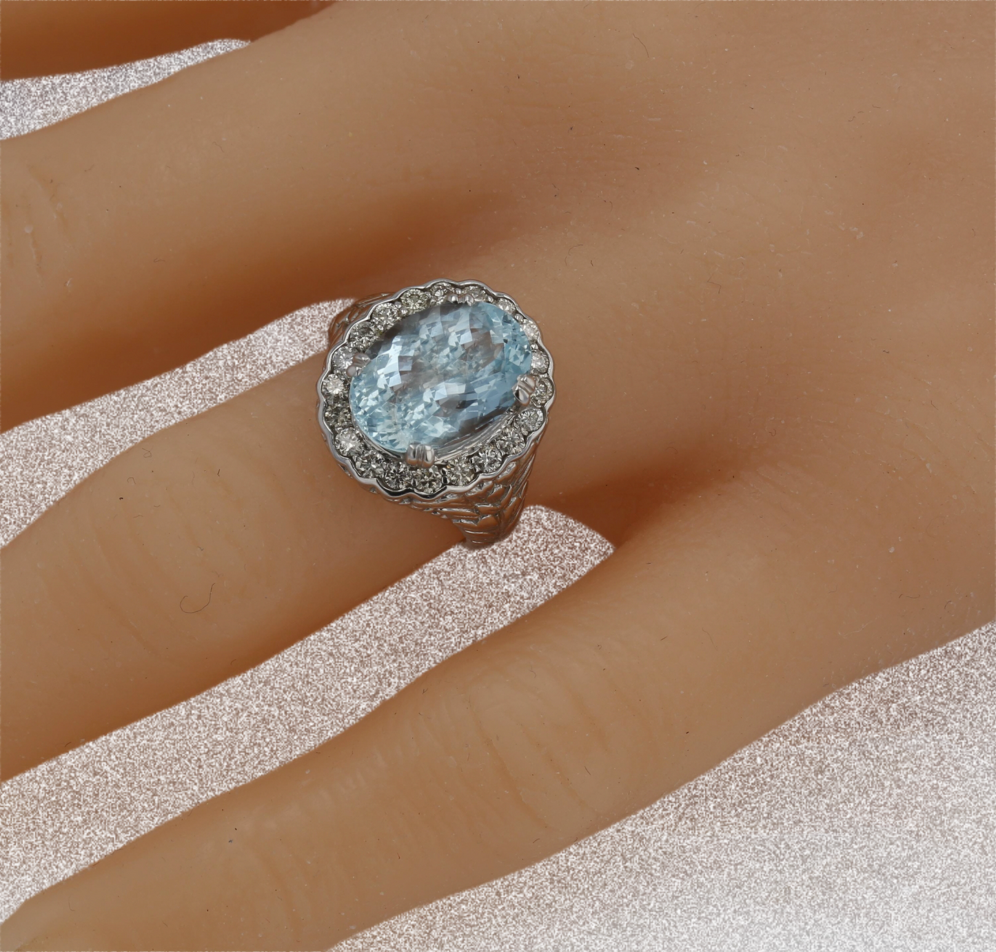 14K White gold oval floral aquamarine with diamonds ring