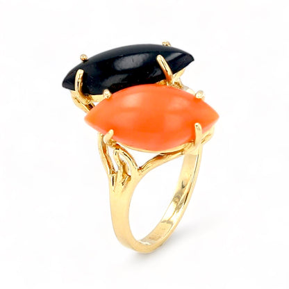 14K Yellow gold two oval peach coral and black onyx stunning ring-31333