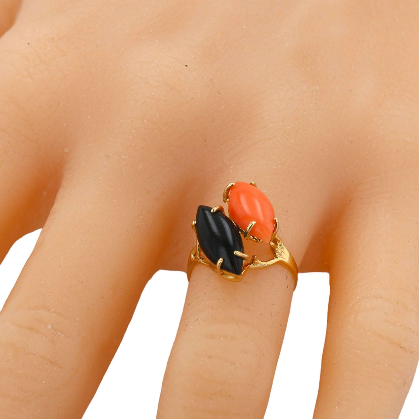 14K Yellow gold two oval peach coral and black onyx stunning ring-31333