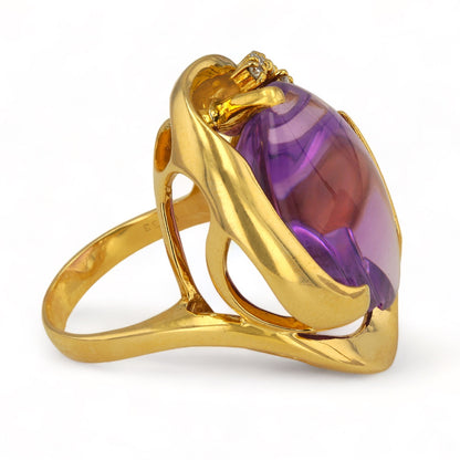 18K Yellow solid Gold oval Ring with Fancy Cut Amethyst and Diamonds - 32655