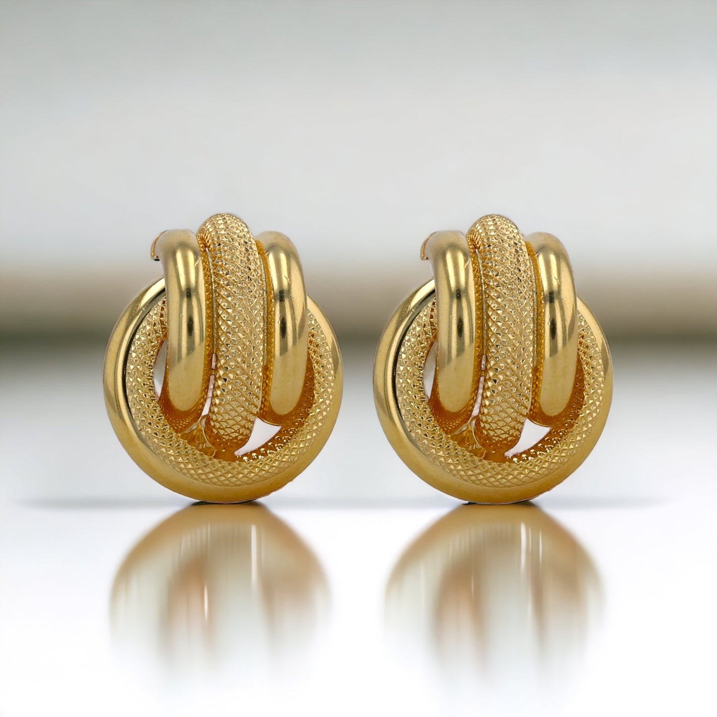 Gold 10k knot love earrings